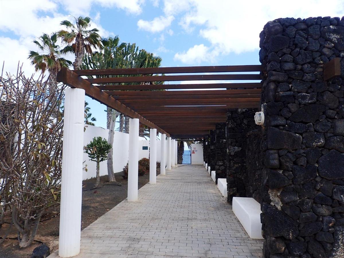 Apartamento En Playa Roca Primer Linea De Mar 코스타 테기세 외부 사진
